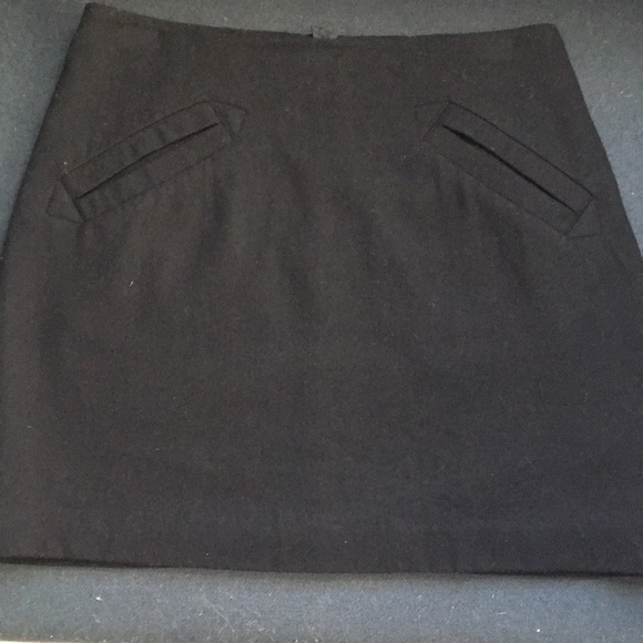 Black wool A-line skirt. - Picture 1 of 4